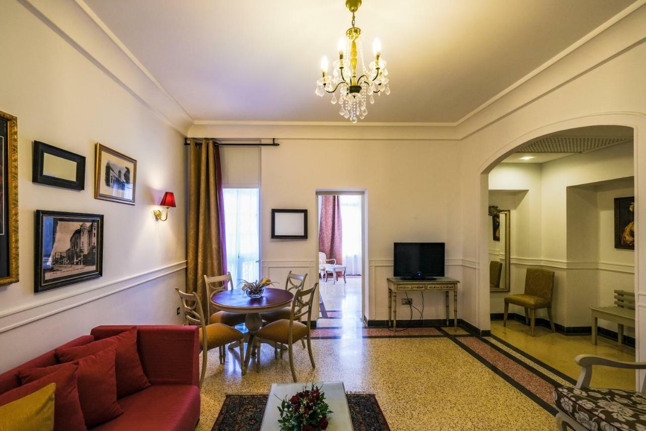 Majestic Hotel Tunis Exterior photo